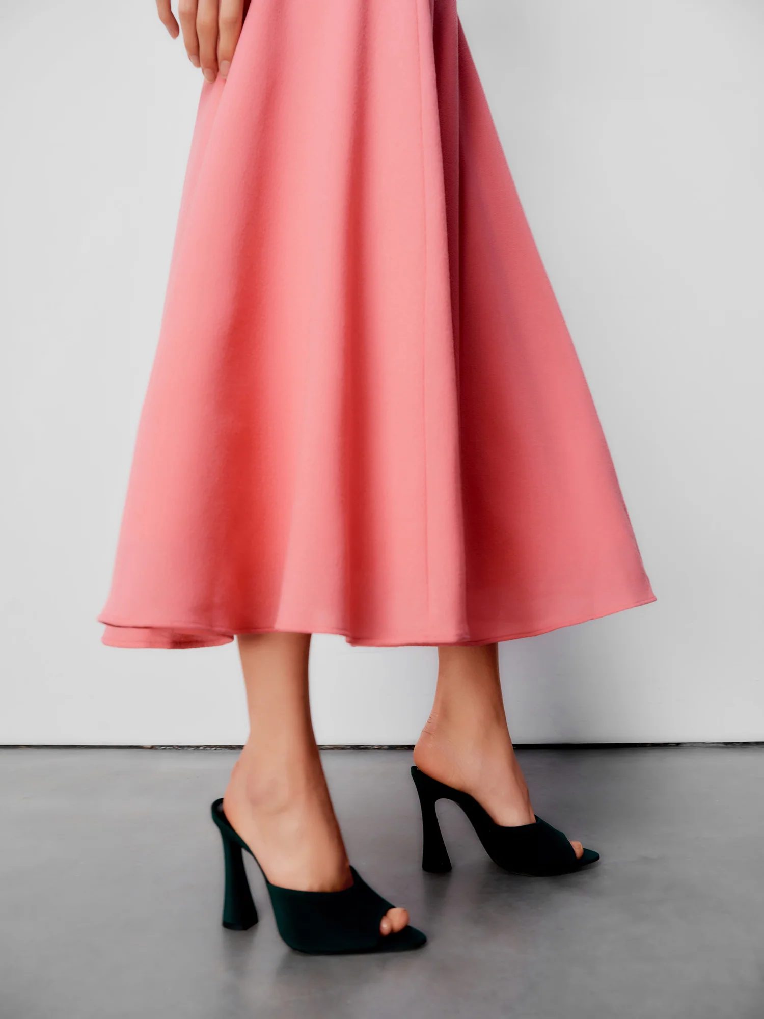 Ahana Dusty Pink Short Sleeve Dress - Image 4